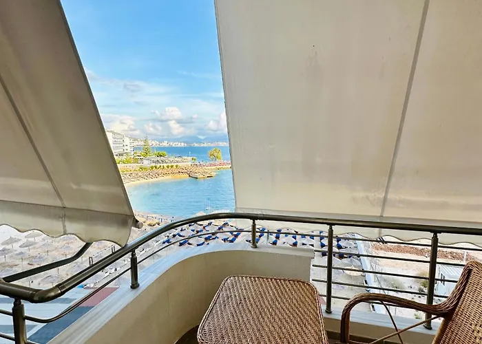 Aqua Seaview Appartement